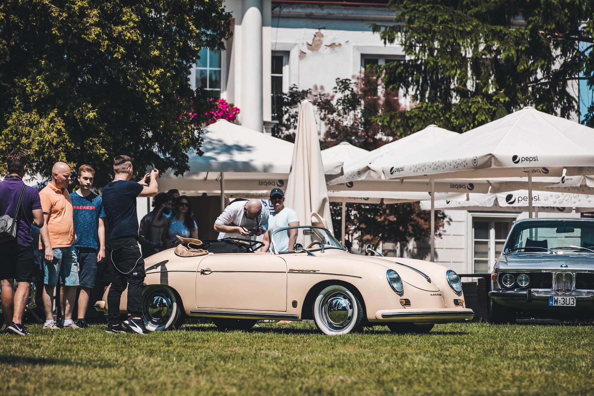 The Best Classic Car Events Around the World